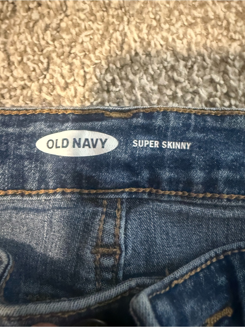 Classic Dark Blue Women's Jeans - Old Navy Super Skinny - Picture 2 of 3